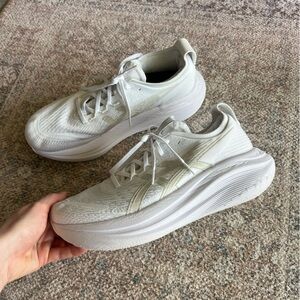 ASICS Women's Gel-Nimbus 27 Running Shoe Size 10